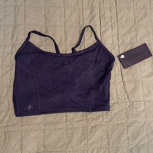 Alphalete twist back crop